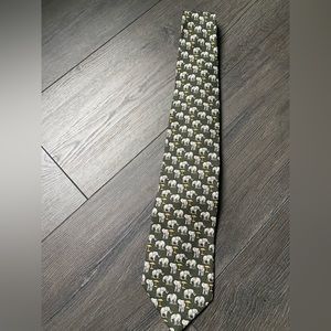 Brooks Basics Men's Green Tie with Elephant Print Pure Silk